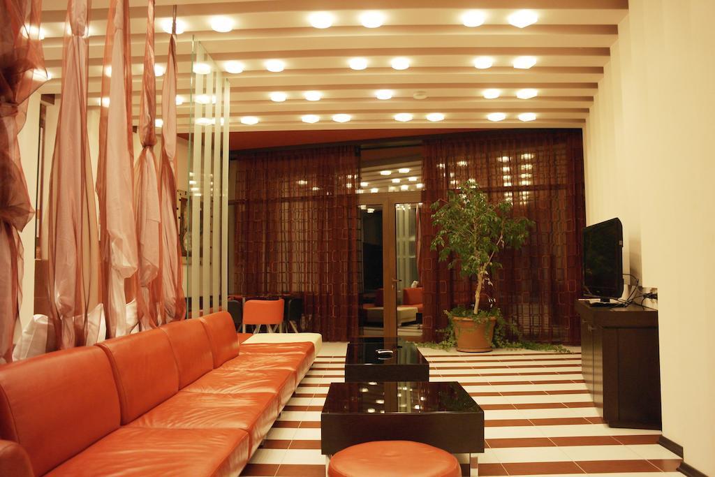 Arzakan Akhtamar Hotel Cjsc الغرفة الصورة